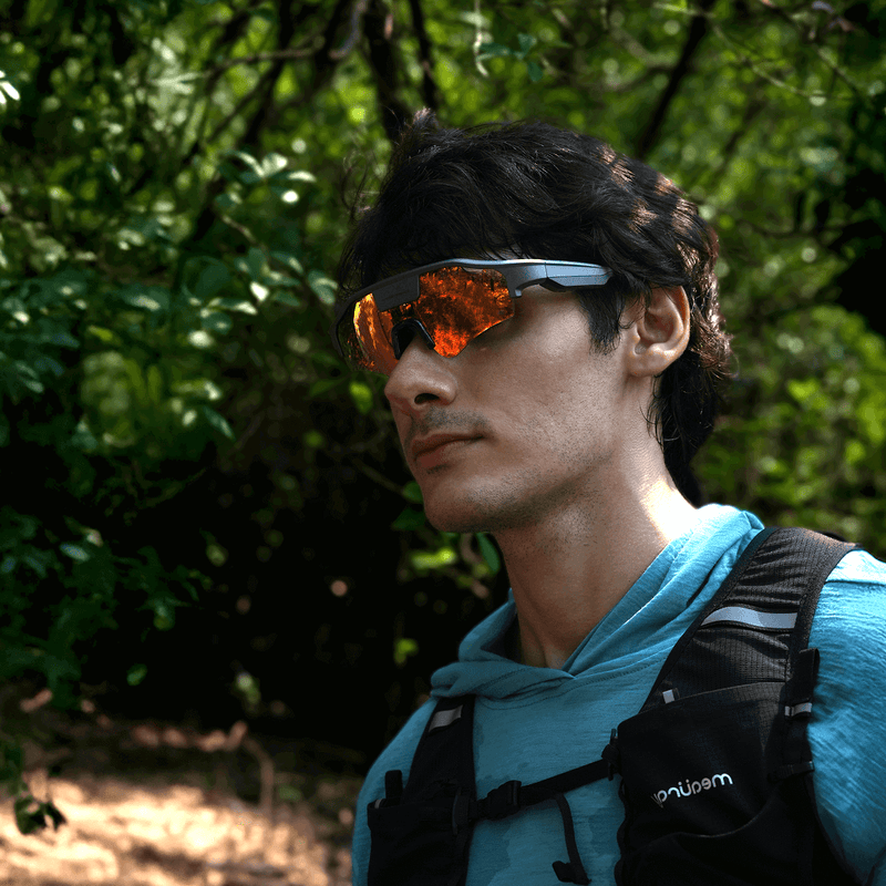 Man wearing cybersight Zenith HUD glasses sunset lenses.